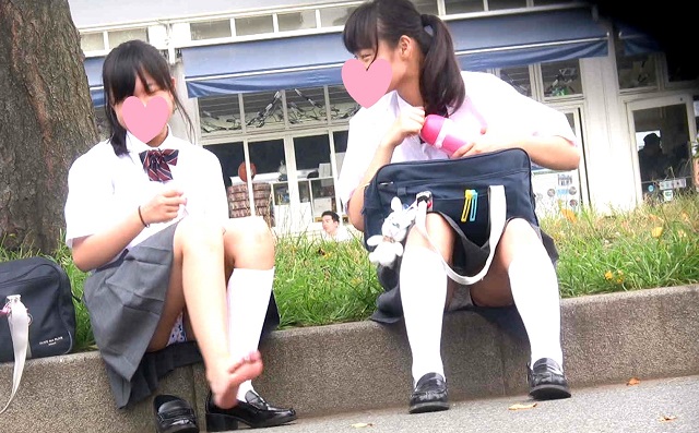 まだまだ無防備なかわいい制服Cちゃん